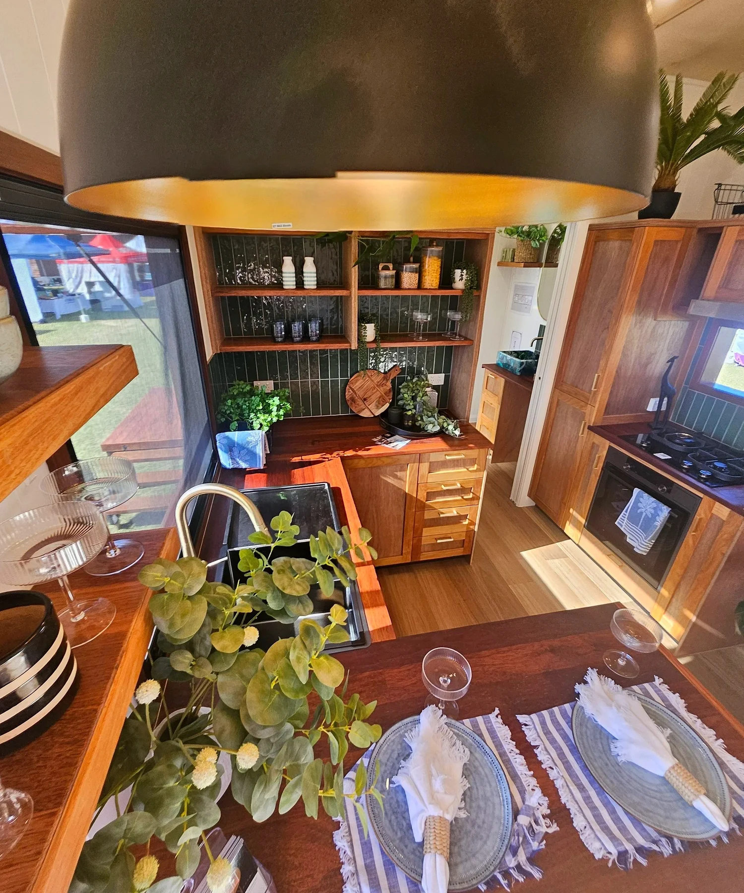 Tiny Noosa - Bespoke Tiny Home Builders specialising in Bespoke Wooden ...
